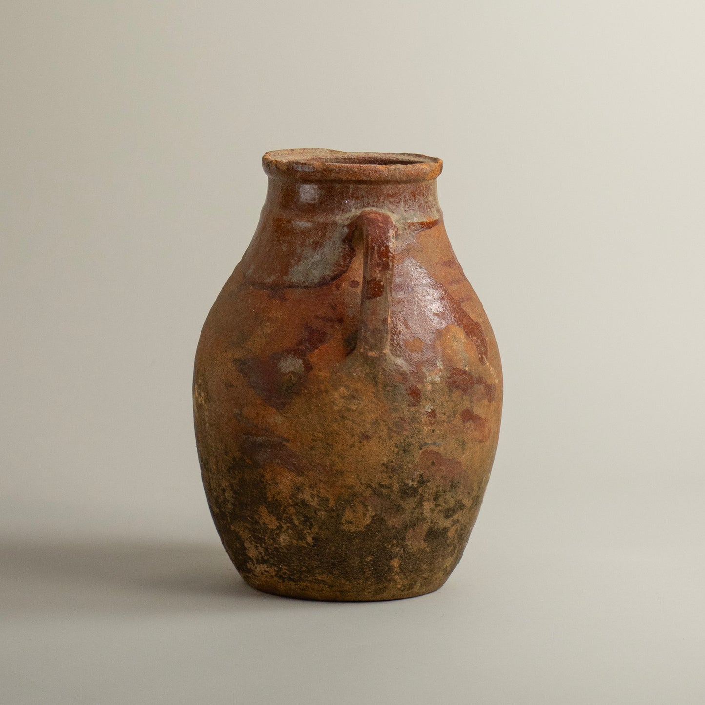 Antique vessel No.337