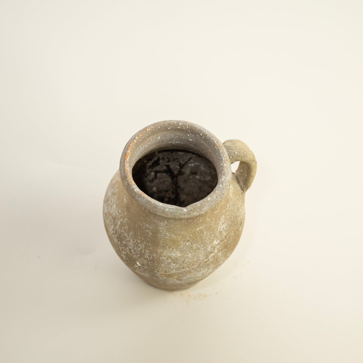 Antique vessel No.339