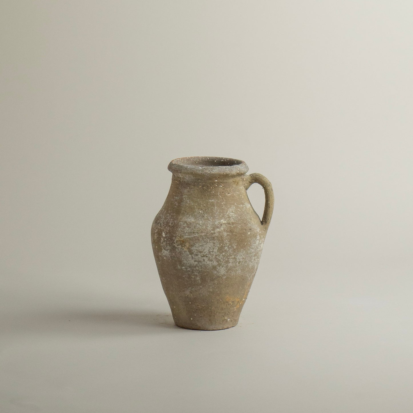 Antique vessel No.339