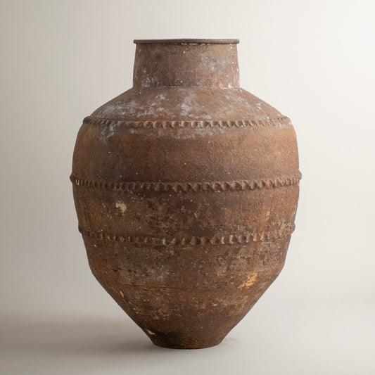 Antique vessel No.318