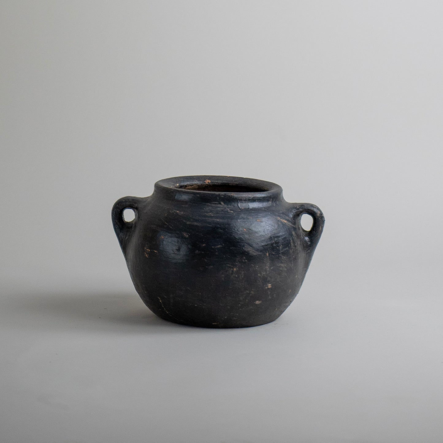 Antique vessel No.321