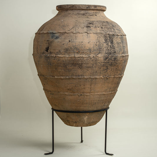 Antique vessel No.286