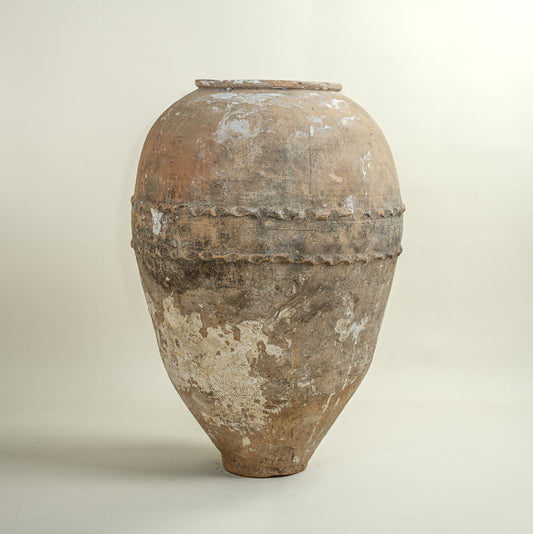 Antique vessel No.231