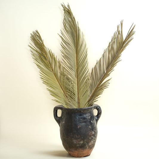 Antique vessel No.164