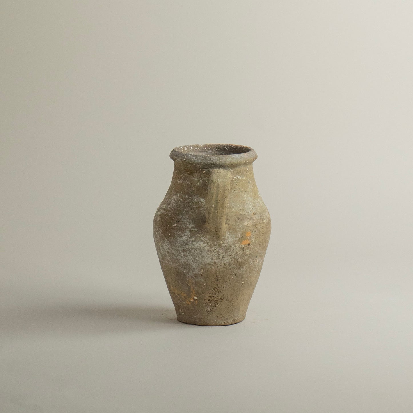 Antique vessel No.339