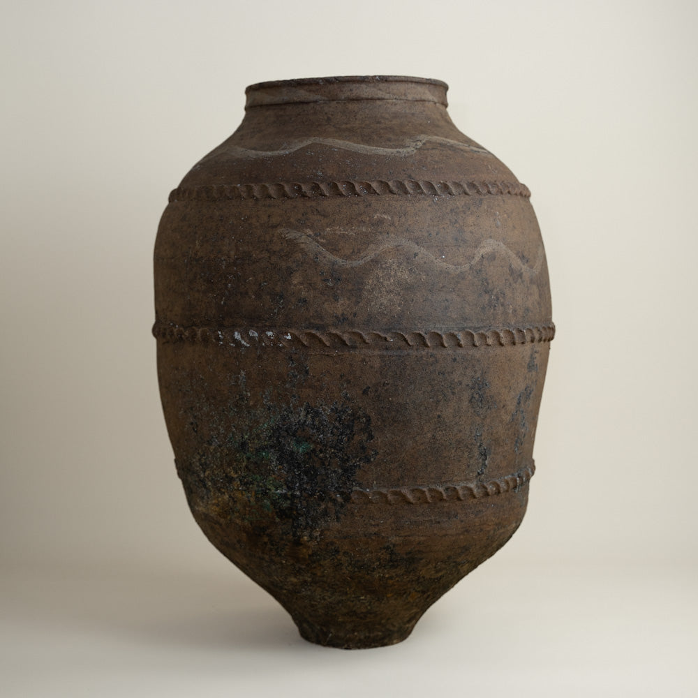Antique vessel No.309