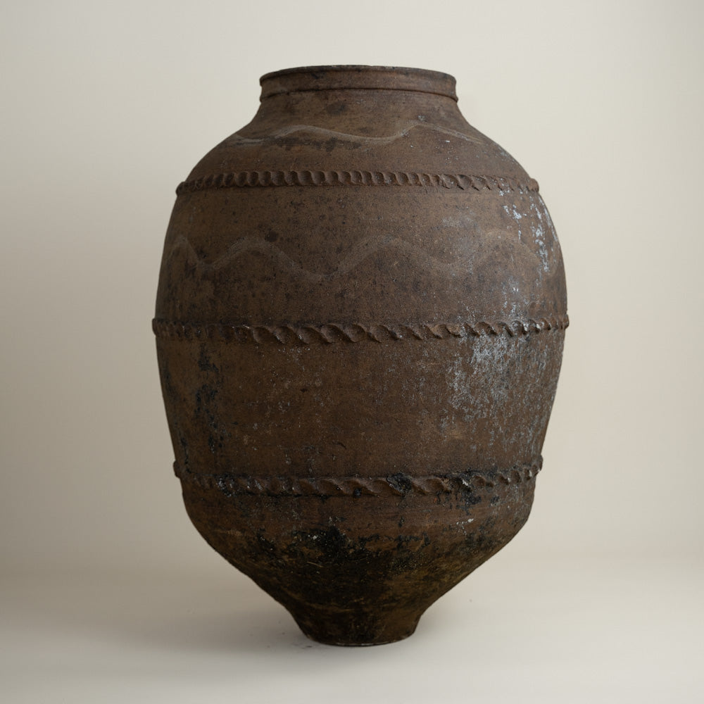 Antique vessel No.309
