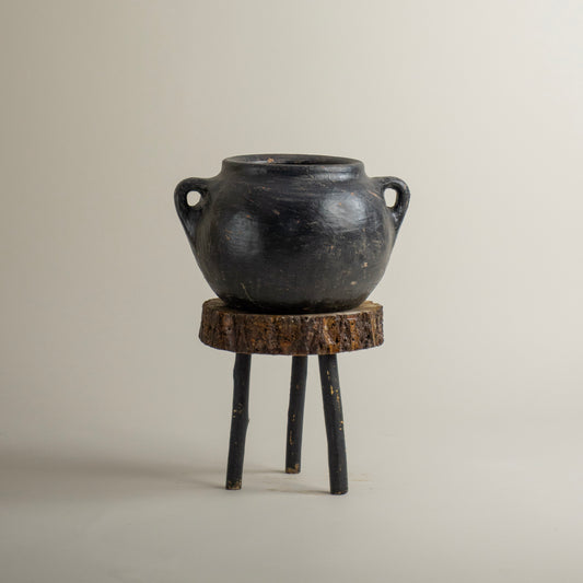 Antique vessel No.321