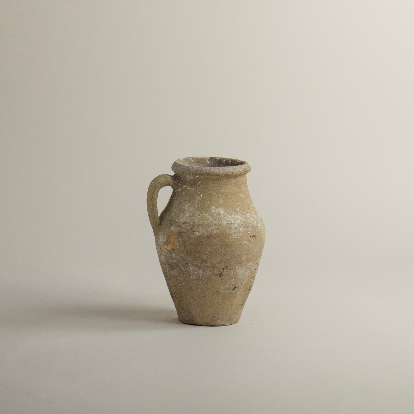 Antique vessel No.339