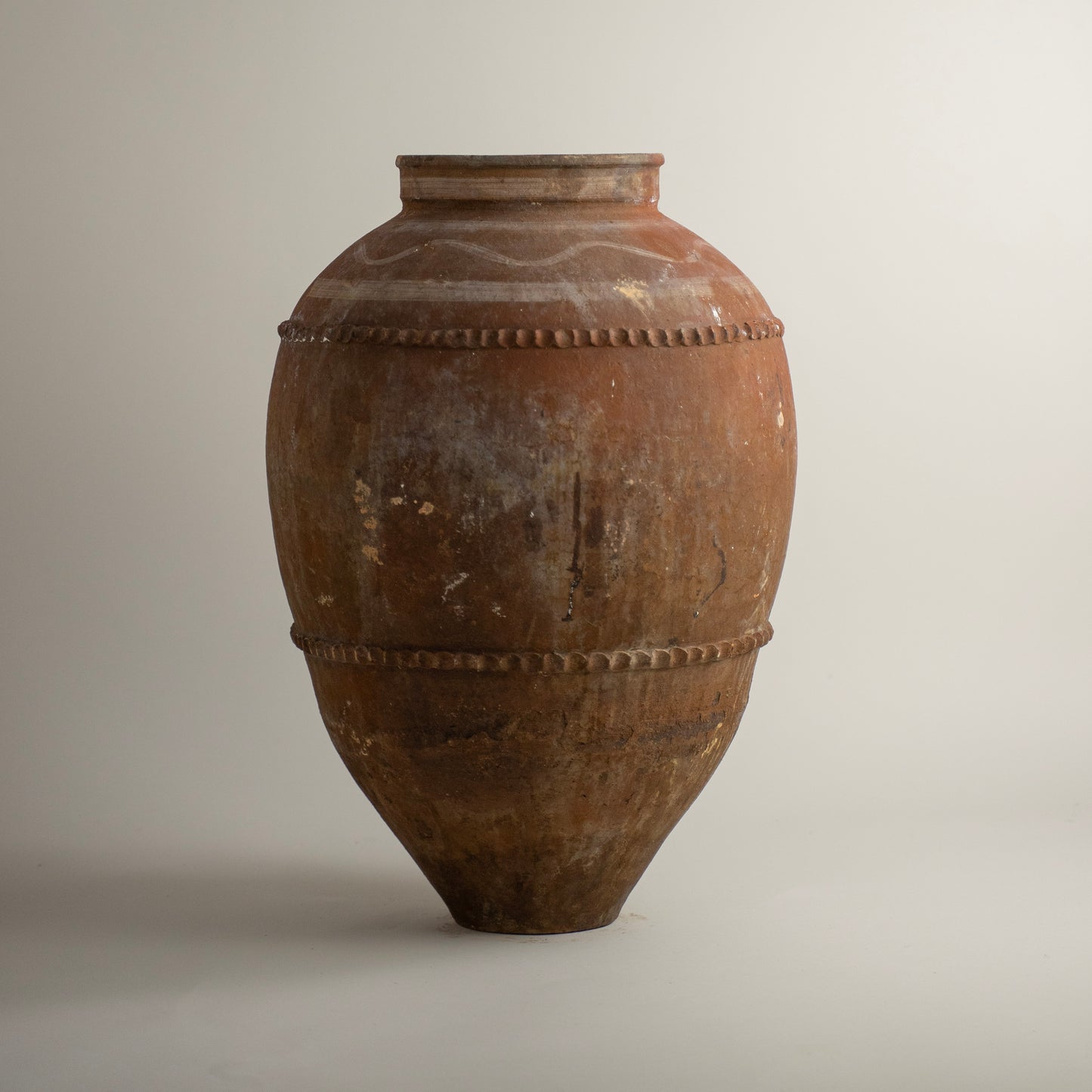 Antique vessel No.317