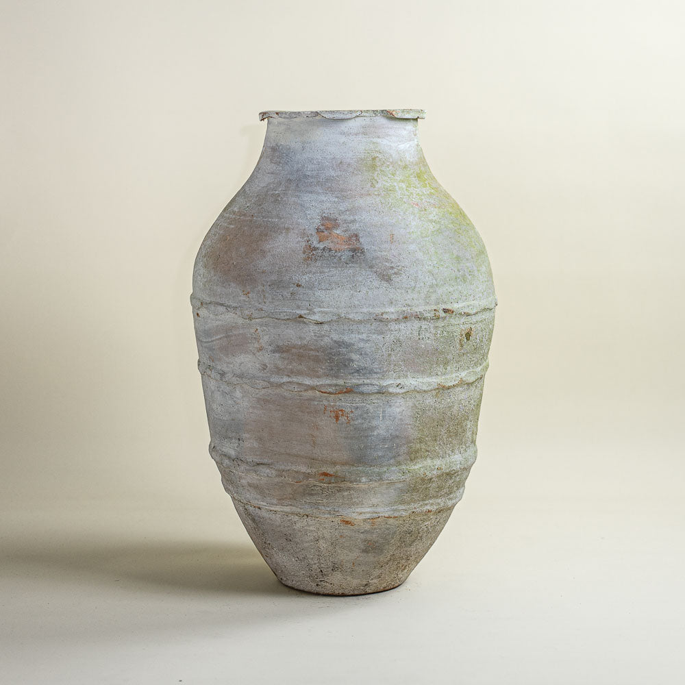 Antique vessel No.287